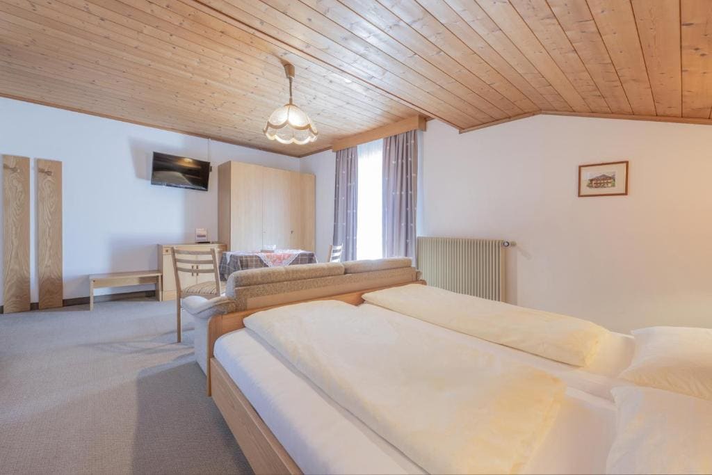 Double Room room - Image 3
