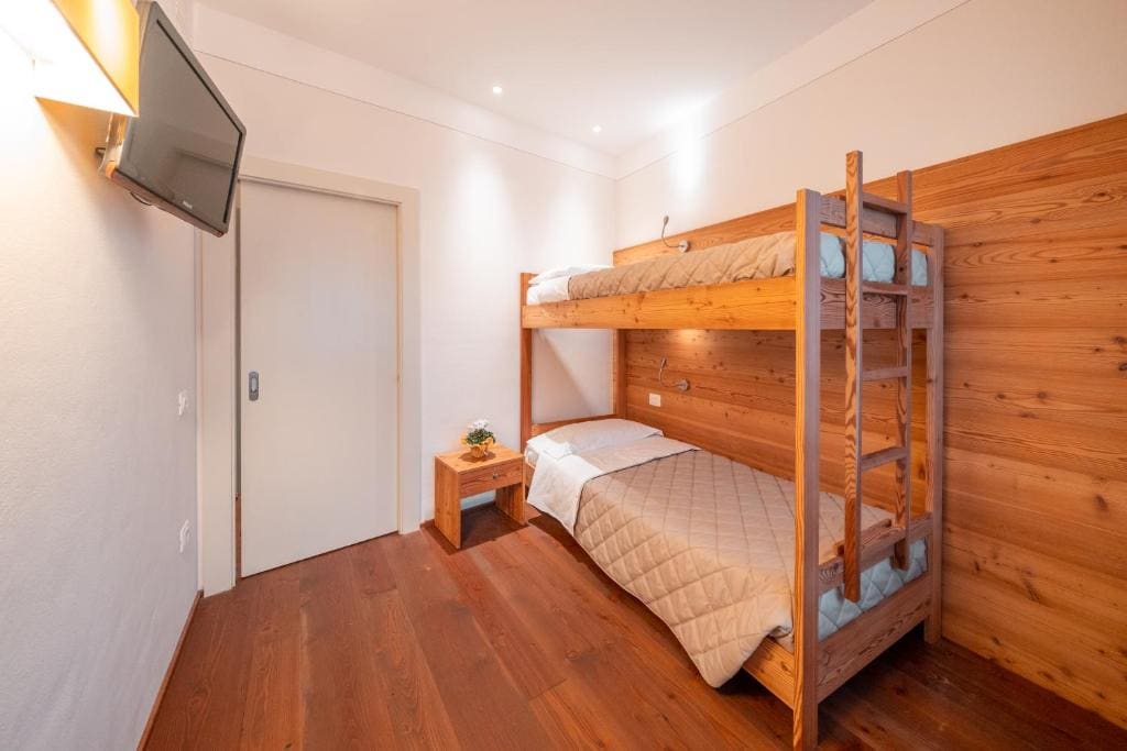 Quadruple Room room - Image 2