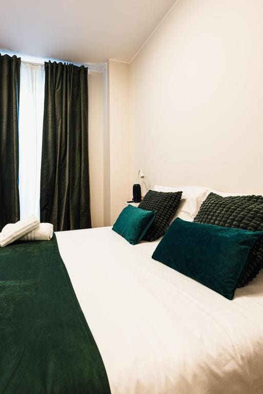 Superior Double or Twin Room with Terrace room - Image 3