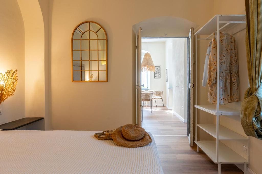 Apartment with Terrace room - Image 2