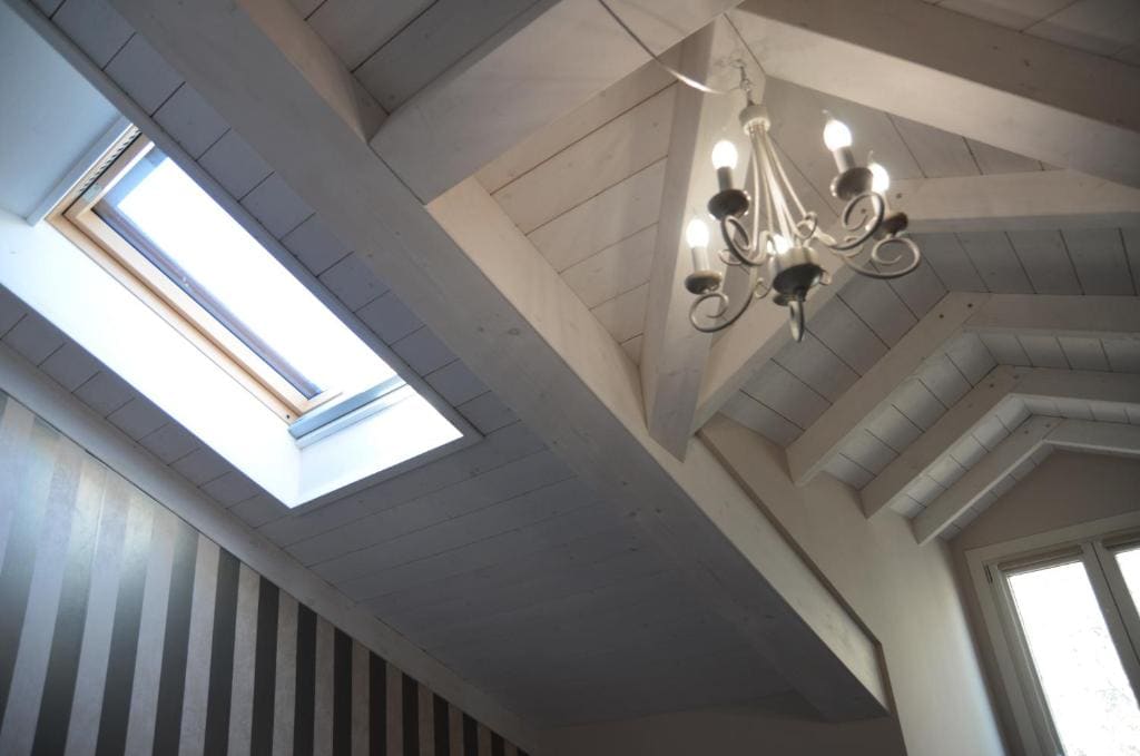 Superior Triple Room room - Image 3