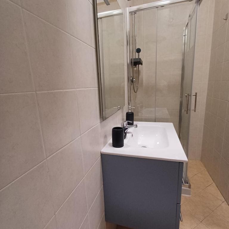 Double Room with Extra Bed room - Image 1