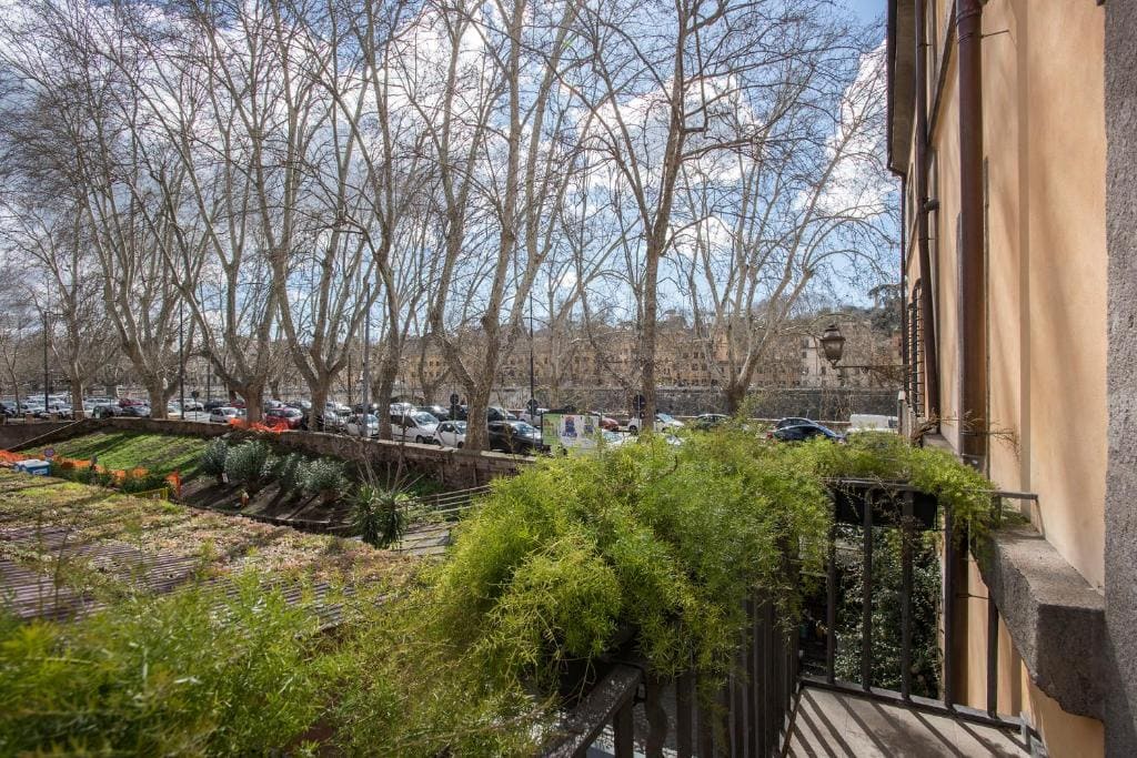 Apartment with Balcony room - Image 2