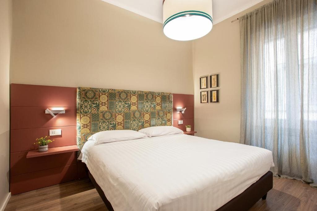 One-Bedroom Apartment room - Image 2