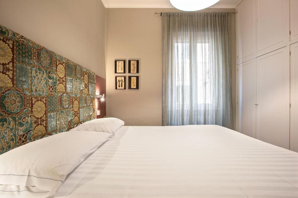 One-Bedroom Apartment room - Image 3