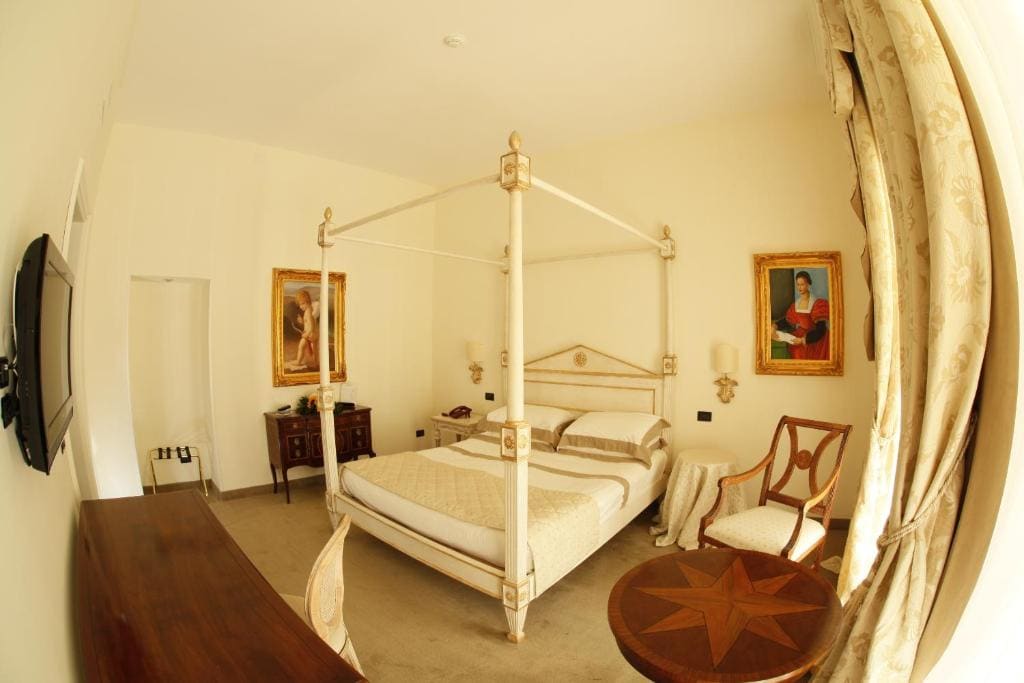 Deluxe Double or Twin Room room - Image 3