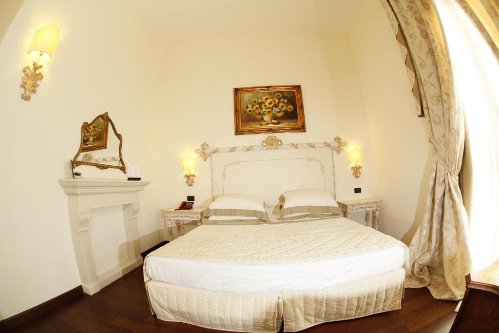Double or Twin Room room - Image 1