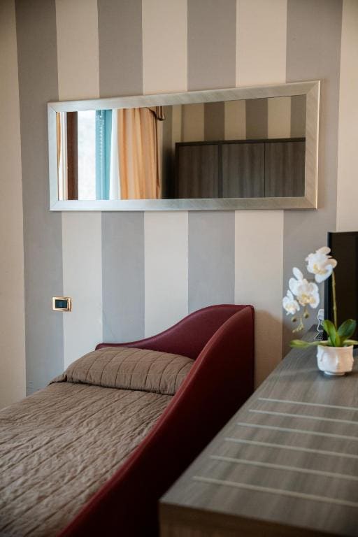 Suite room - Image 1
