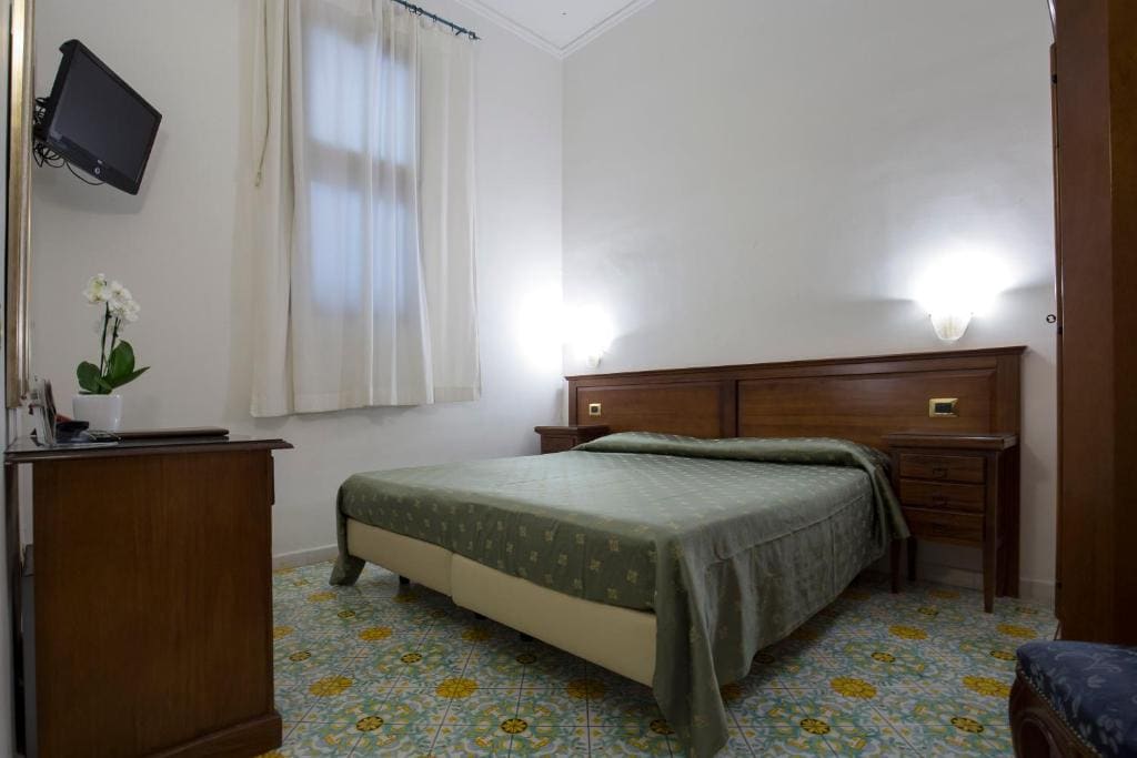 Single Room room - Image 1
