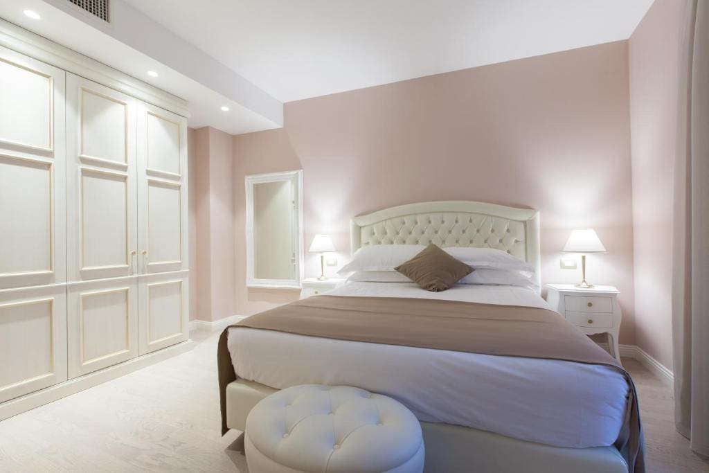 Suite room - Image 3