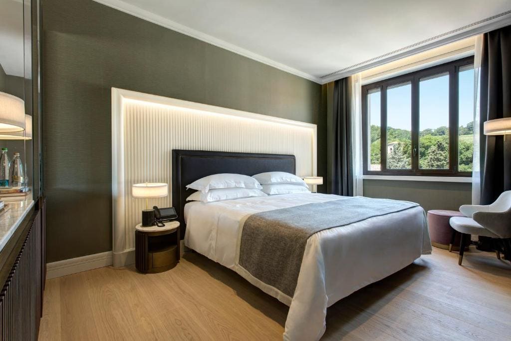 Junior Suite room - Image 2