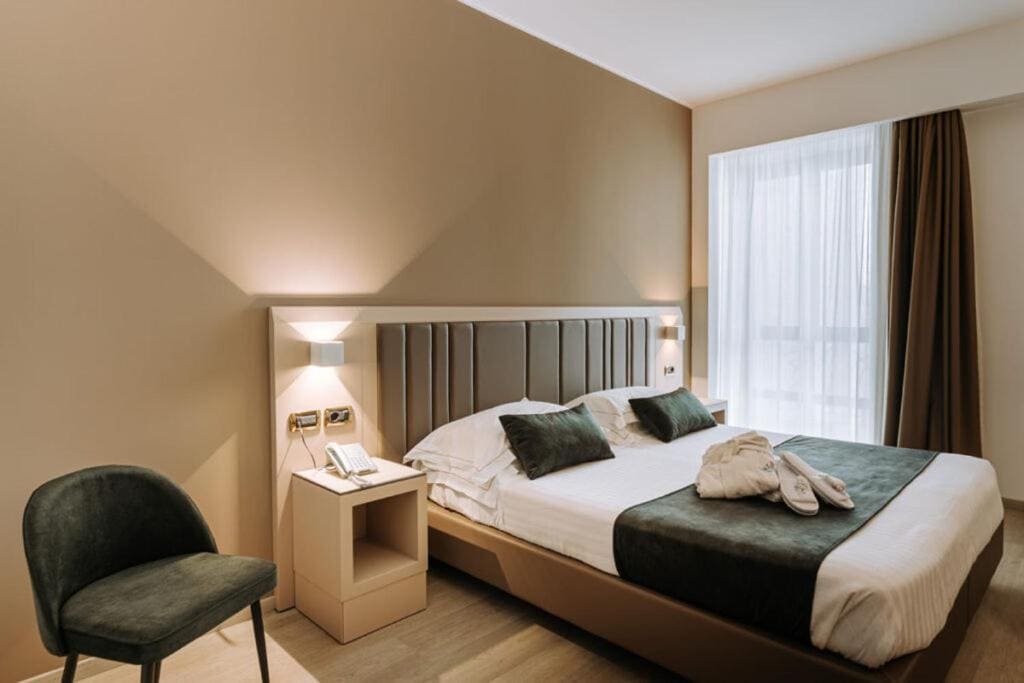 Double Room room - Image 2