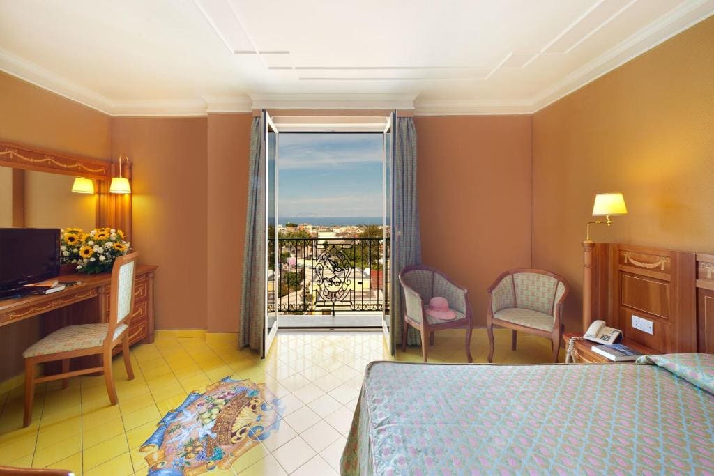 Double Room with Panoramic View room - Image 1