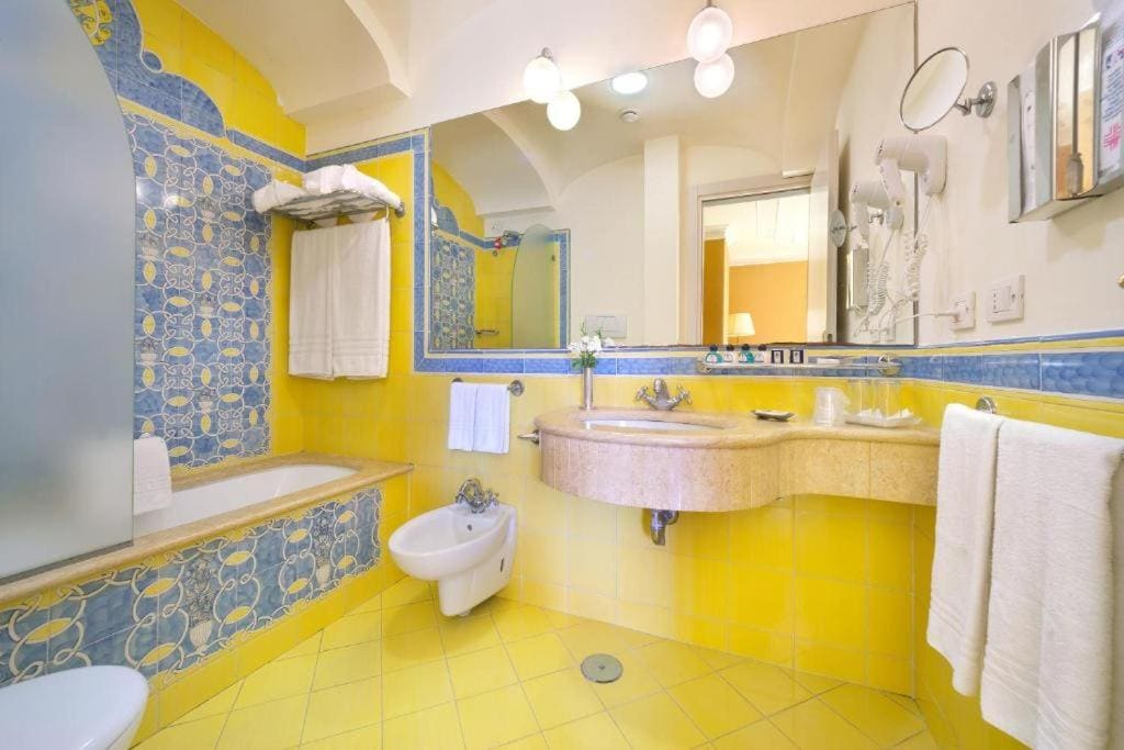 Double or Twin Room room - Image 2