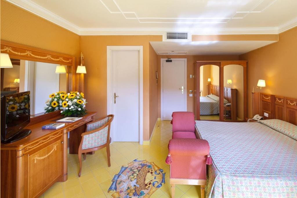 Double or Twin Room room - Image 3