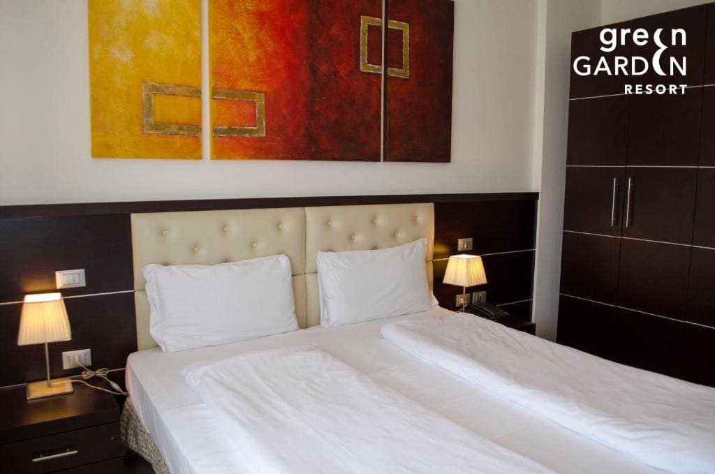 Superior Double or Twin Room room - Image 1