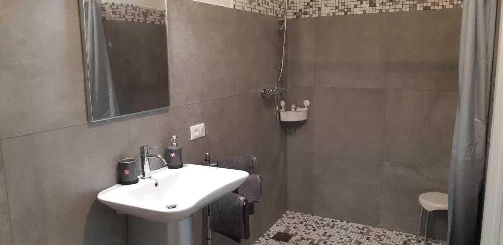 Comfort Triple Room room - Image 1