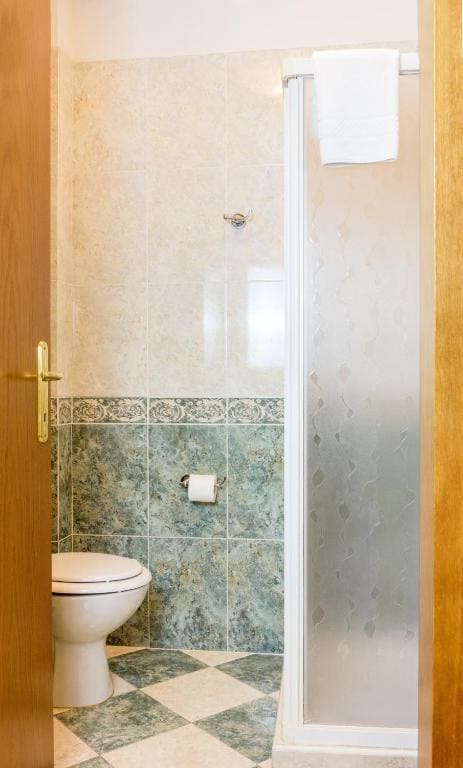 Double Room with Canal View room - Image 1