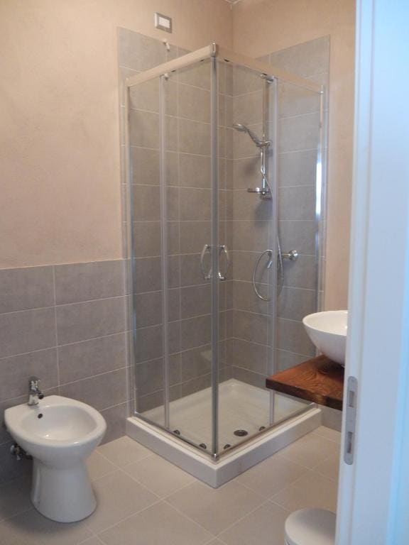 Deluxe Triple Room with Sea View room - Image 2