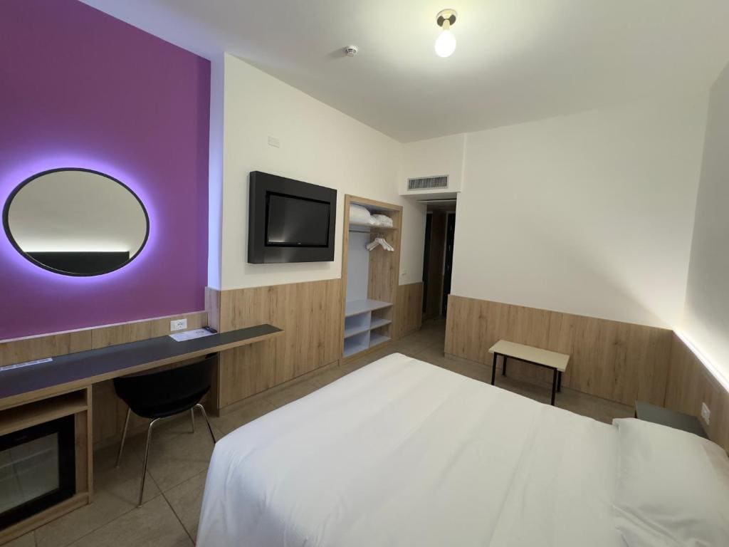 King Room - Disability Access room - Image 1