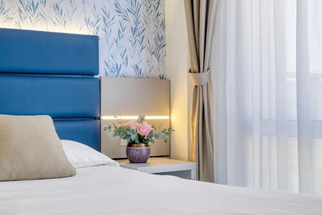 Double or Twin Room room - Image 1