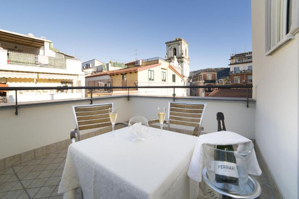 Classic Double Room with Terrace room - Image 2