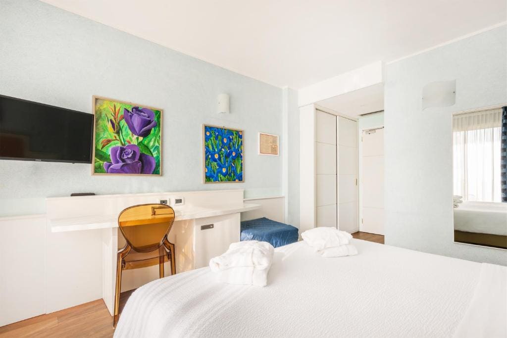 Comfort Double or Twin Room room - Image 1