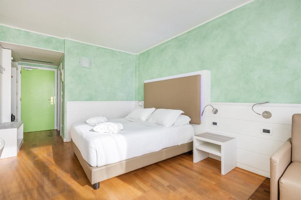 Superior Double Room with Terrace room - Image 1
