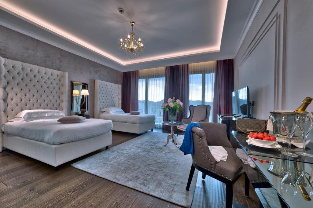 Panoramic Twin Room room - Image 1