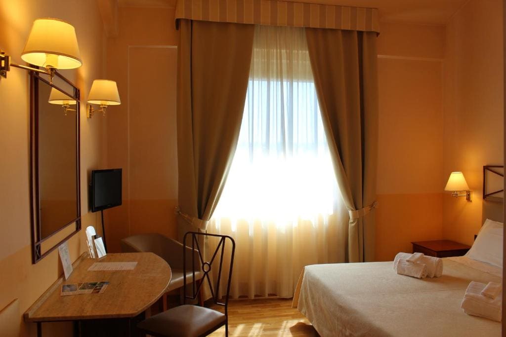 Superior Double Room room - Image 1
