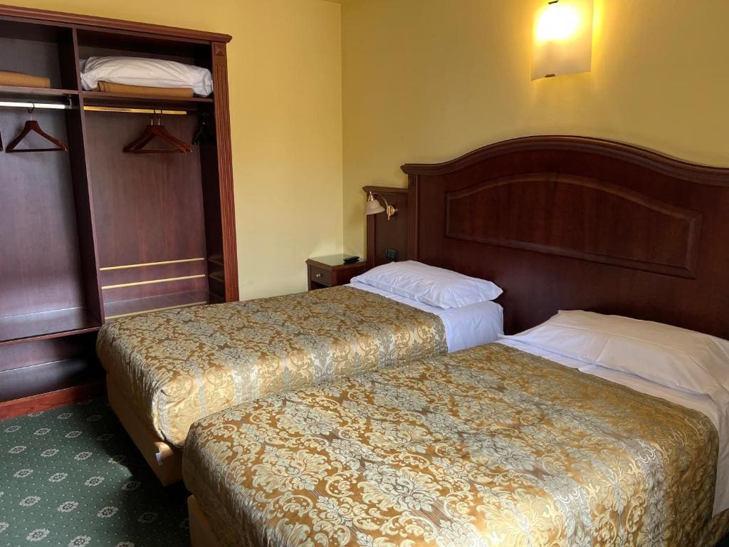 Twin Room room - Image 1