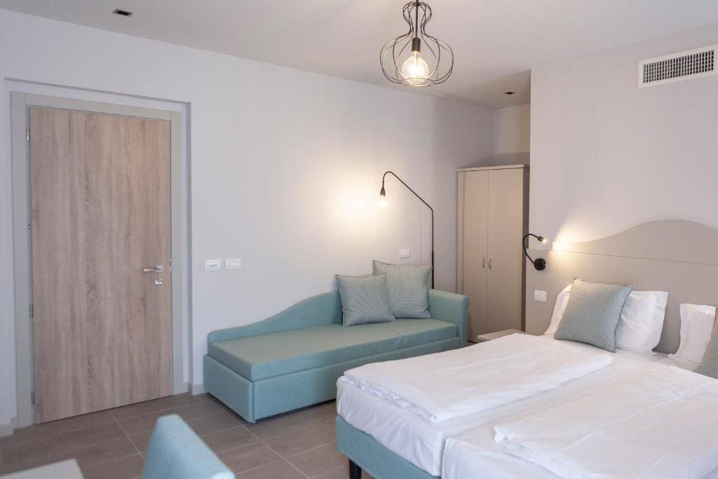 Triple Room room - Image 3