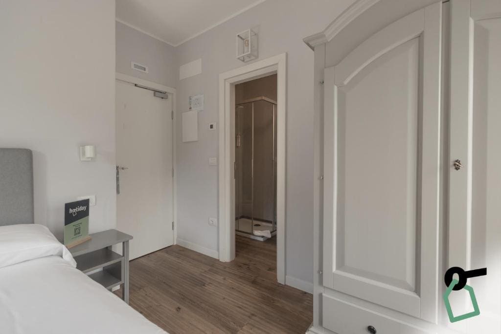 Budget Double Room room - Image 3