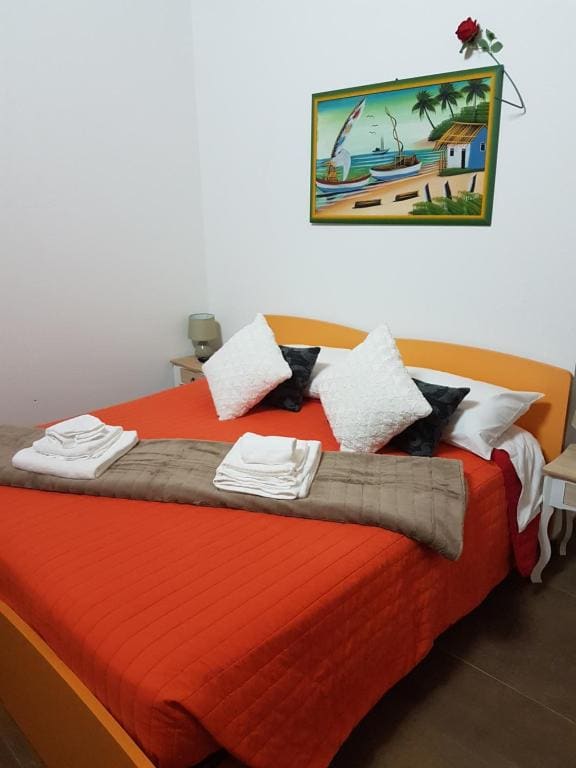 Double Room with Garden View room - Image 1