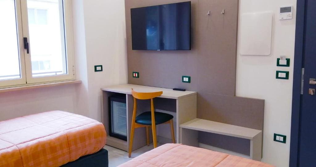 King Room with Spa Bath room - Image 2