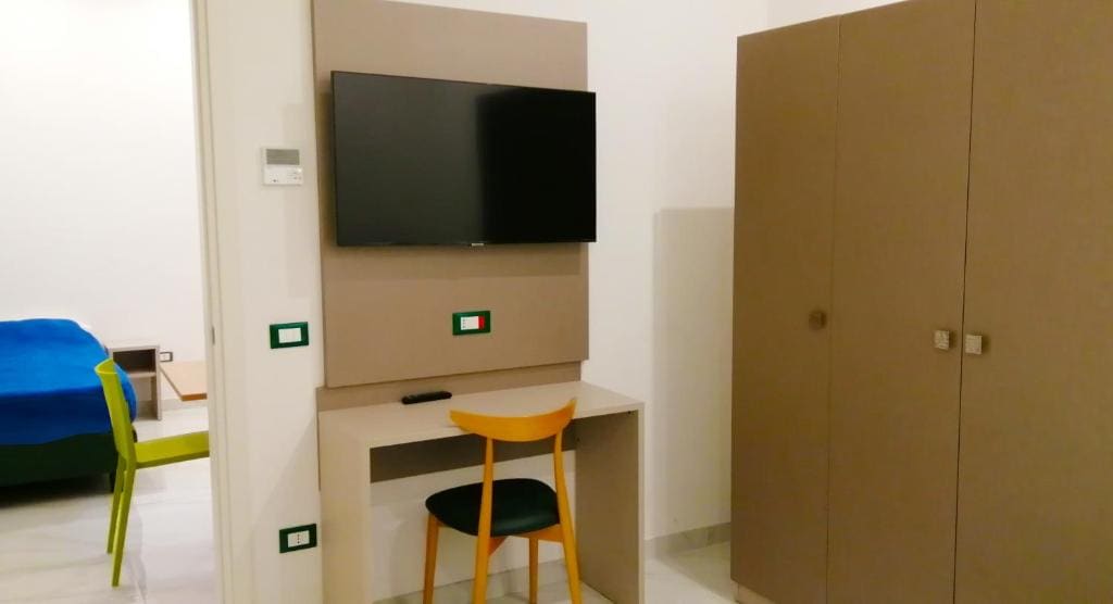 Apartment room - Image 3