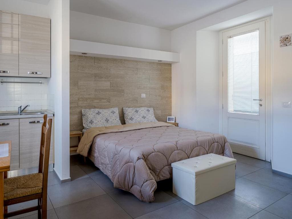 Double Room with Patio room - Image 3