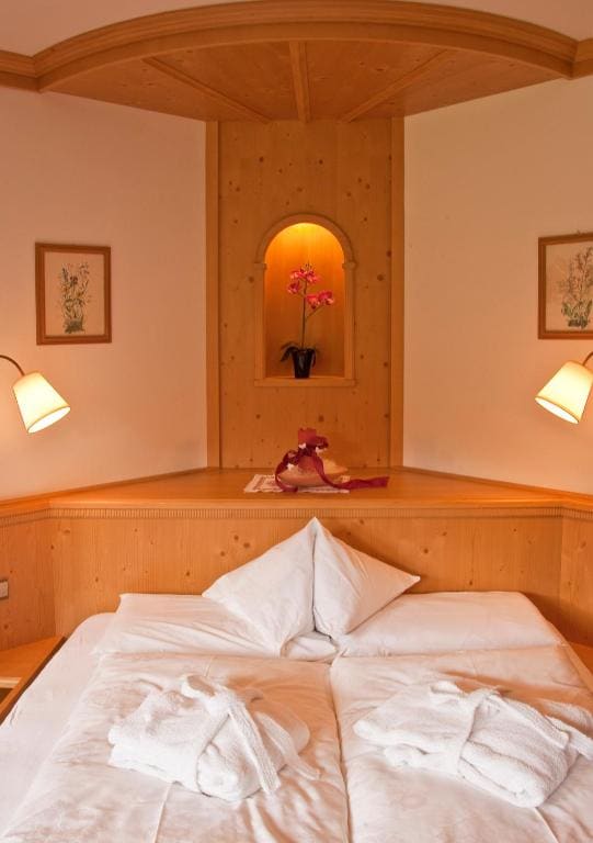 Superior Double Room room - Image 3
