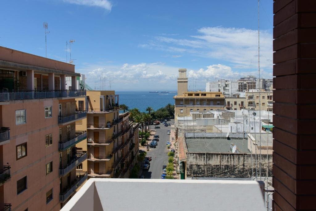 Superior Double Room with Balcony and Sea View room - Image 1