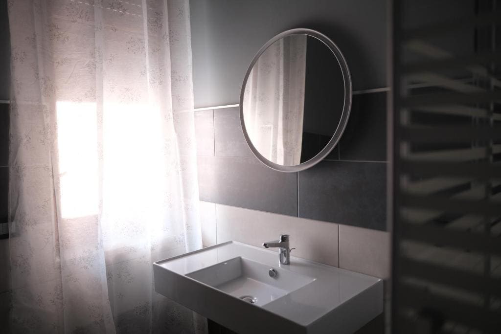 Triple Room with Balcony room - Image 1
