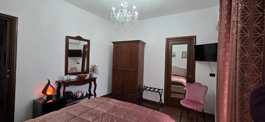 Double Room with Sea View room - Image 1
