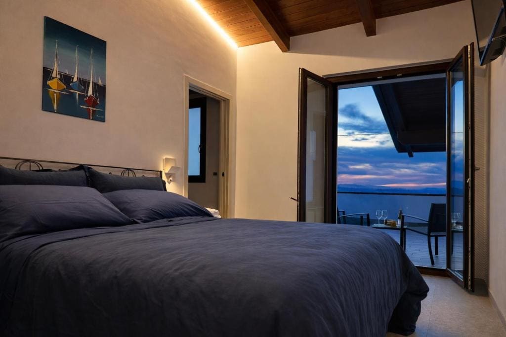 Standard Double Room room - Image 3