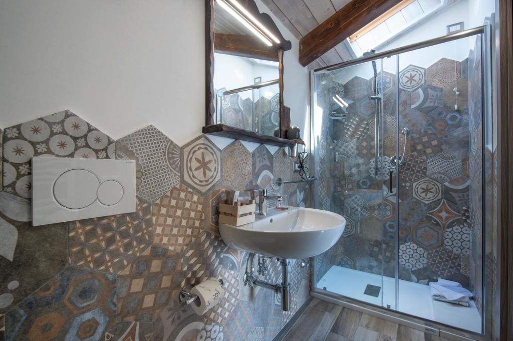 Classic Triple Room room - Image 3