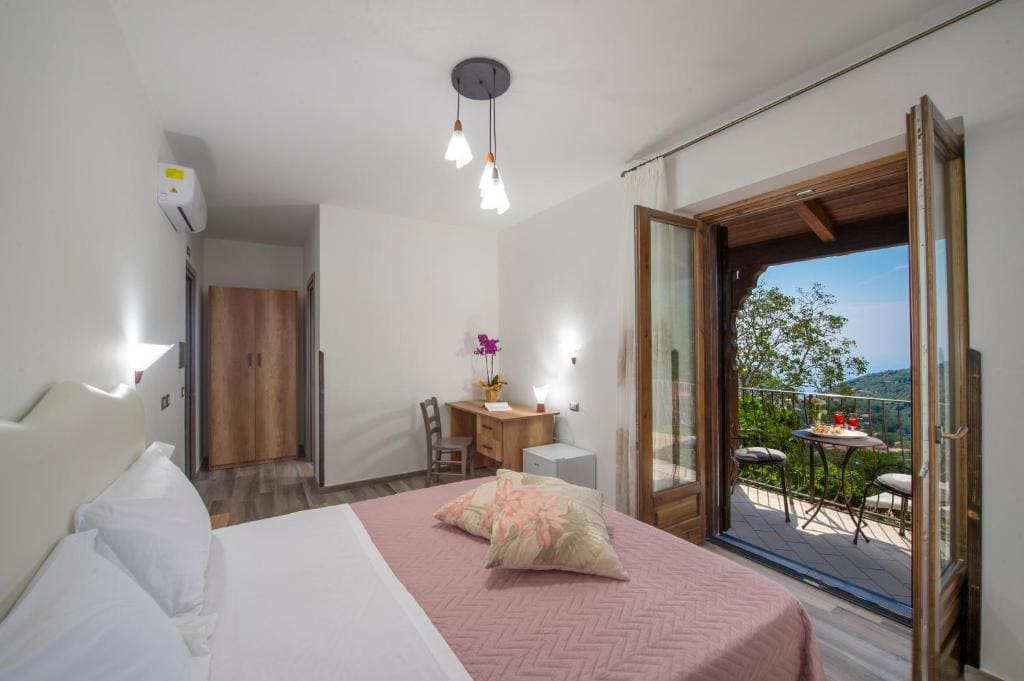 Double Room room - Image 3