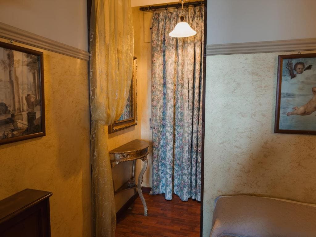 Double Room room - Image 3