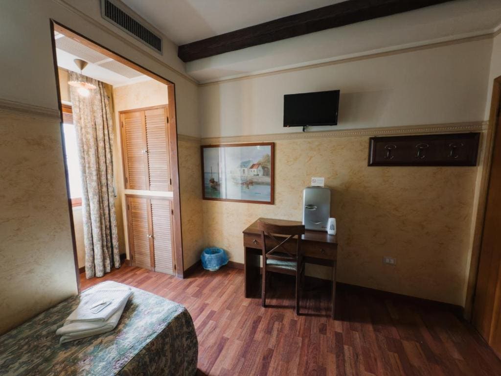 Twin Room room - Image 2