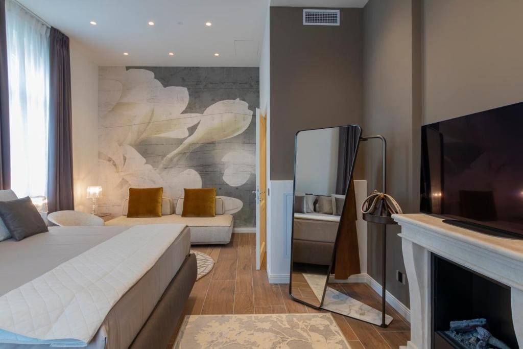 One Bedroom Suite room - Image 1