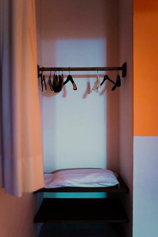 Four-Bedroom Apartment room - Image 2
