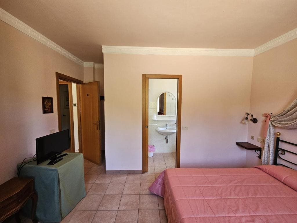 King Room room - Image 3