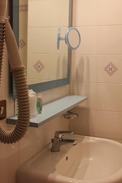 Single Room room - Image 3